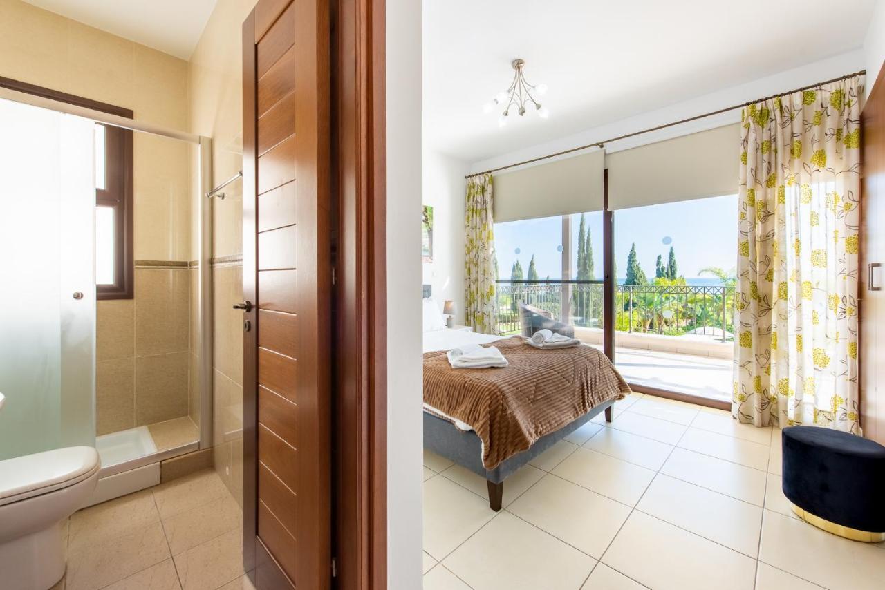 Sea Front Oceanus H2 By Ezoria Villas Agia Napa Exterior foto