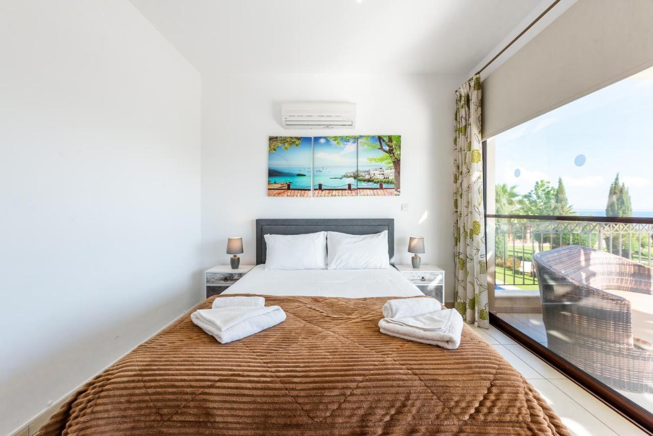 Sea Front Oceanus H2 By Ezoria Villas Agia Napa Exterior foto